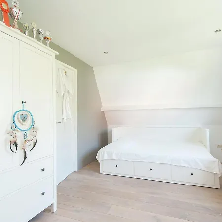 Marjolein Holiday home *